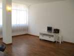 Piso de 3 dormitorios sin muebles
