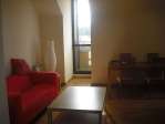 Se alquila apartamento amplio en el centro