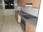 Piso seminnuevo con 3 hab. , 2 ba�os. Pk opcional.