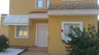 Chalet independiente nuevo en la Ca�ada.