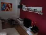 Apartamento tranquilo con garaje y alg�n mueble
