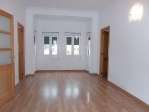 Bonito piso de 3 hab y 2 ba�os sin amueblar
