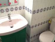 Piso de 3 dorm dobles amueblado con electrodomesticos - Ba�o