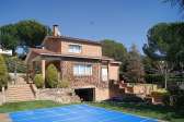 Casa con muebles impecable