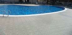 Cerca de la playa, terraza, piscina, garaje. Los