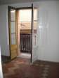 Zona born, al lado via laietana, balcones a calle