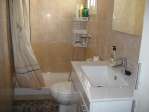 Piso de 3 habitaciones dobles