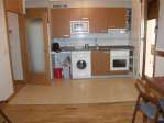 Apartamento seminuevo de 1 dormitorio equipado al lado del a