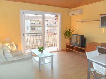 Oportunidad piso reformado en blanes