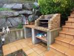 Casa con piscina y barbacoa, parcela de 500m2