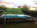 Casa pareada con piscina