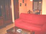 Piso amueblado con tres dormitorios