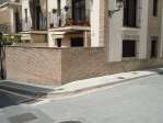 Alquilo piso en la zubia con un patio de 20 metros