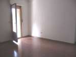 Amplio piso sin amueblar Actur, frente Gran Casa