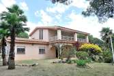 Casa de 300m2 con 2500m2 de jard�n