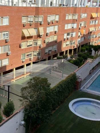 Imagen Alquiler piso garaje y ascensor Nervión