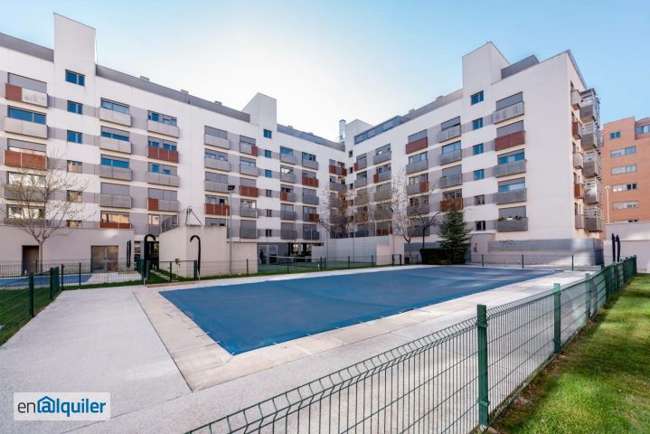 Alquiler piso piscina y trastero Madrid