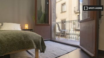 Imagen Affittasi camera arredata con terrazza Barcellona