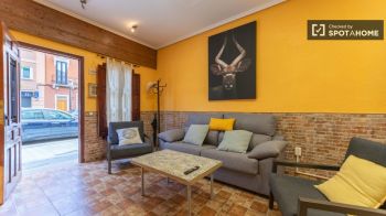 Imagen Furnished studio for rent in Valencia