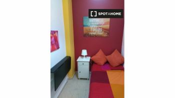 Imagen Aluga-se quarto com terraço em Alcalá de Henares