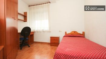 Imagen Möbliertes Zimmer mit Aufzug in Granada zu vermieten