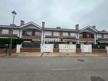 Vivienda similar
