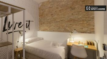 Imagen Quarto mobiliado para alugar com elevador em Barcelona