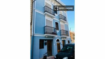 Imagen Estúdio mobiliado para alugar com terraço em Valência