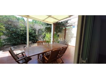 Vivienda similar