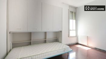 Imagen Elevador para aluguel de quarto mobiliado Barcelona