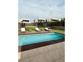 Vivienda similar