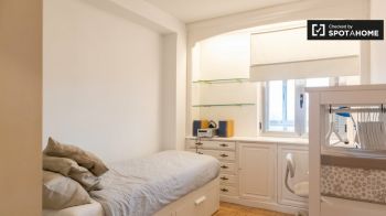 Imagen Elevador para aluguel de quarto mobiliado Madrid