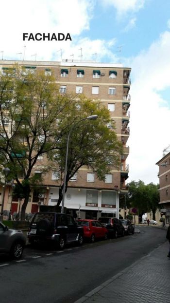 Imagen Alquiler piso garaje y ascensor Centro