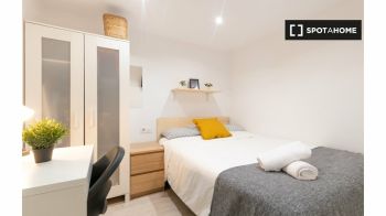 Imagen Stanza arredata in affitto con ascensore a Barcellona