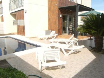 Vivienda similar