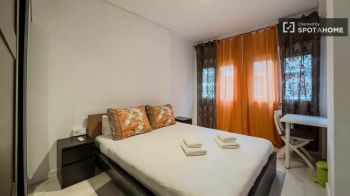 Imagen Apartamento de 2 habitaciones en alquiler en El Fort Pienc, se permite fumar