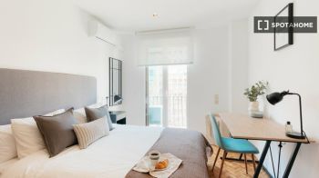 Imagen Furnished room for rent with terrace in Valencia