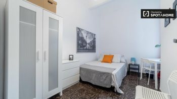 Imagen Elevador para aluguel de quarto mobiliado Valência