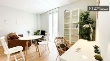 Imagen Apartamento de 2 dormitorios en Cuatro Caminos