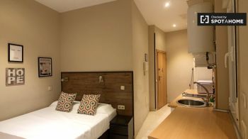 Imagen Elevador para aluguel de estúdio mobiliado Madrid