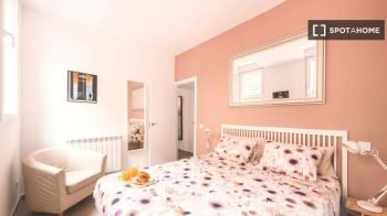 Imagen Se alquila piso de 2 habitaciones en Opañel, se admiten mascotas.