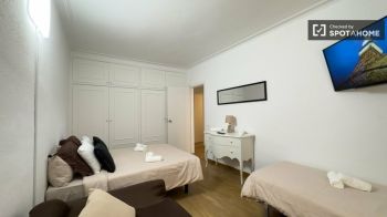 Imagen Ascensore in affitto per camere ammobiliate a Barcellona