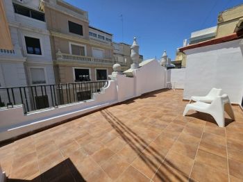 Imagen Alquiler ático amueblado ascensor L'eixample