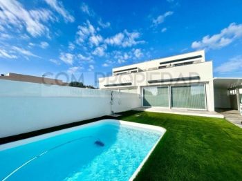Vivienda similar