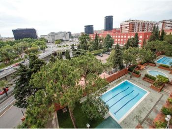 Imagen Alquiler piso ascensor y garaje Les corts