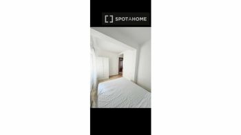 Imagen Furnished room for rent with terrace in Valencia