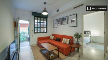Imagen Furnished apartment for rent with elevator in Seville
