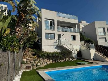 Vivienda similar