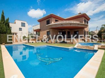 Imagen Alquiler casa piscina y trastero Zona el vedat