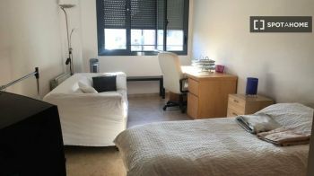 Imagen Room for rent on a terrace in Valencia